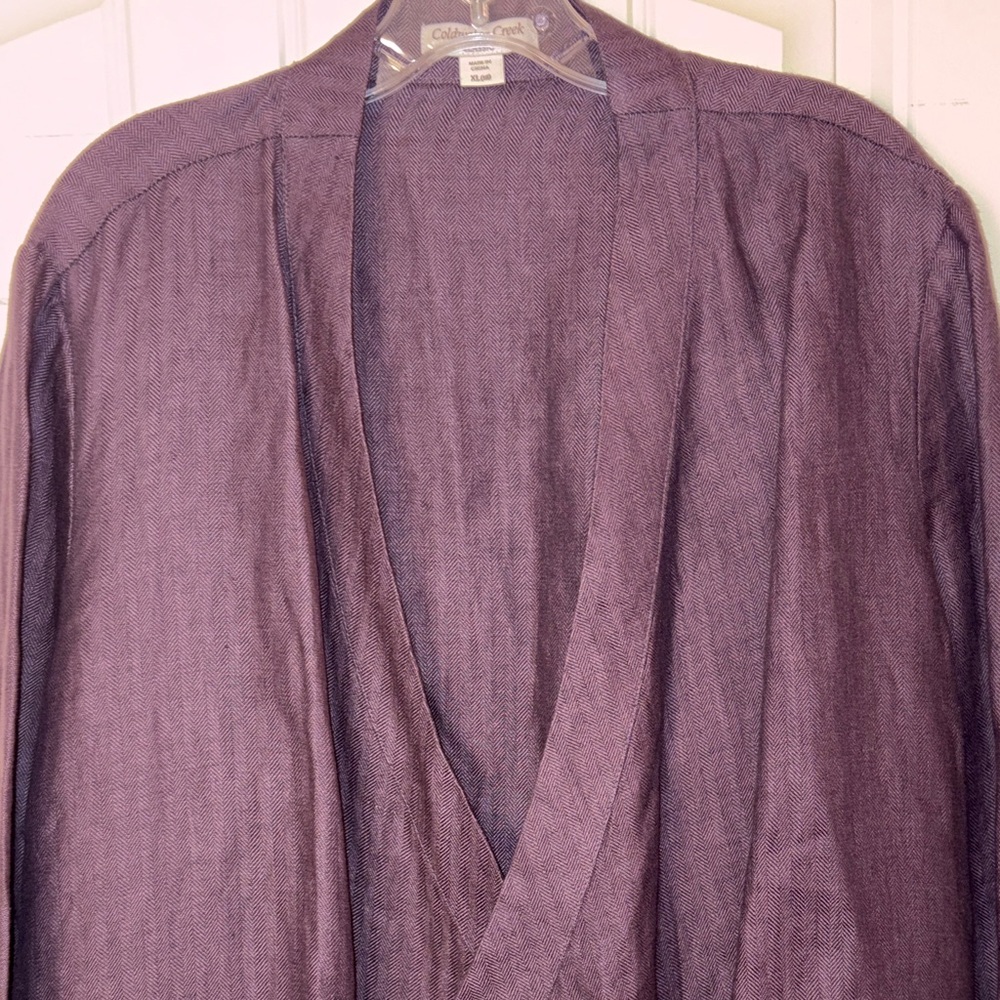 NWOT 100% linen XL(18) Purple Open Front blazer
Priced to sell